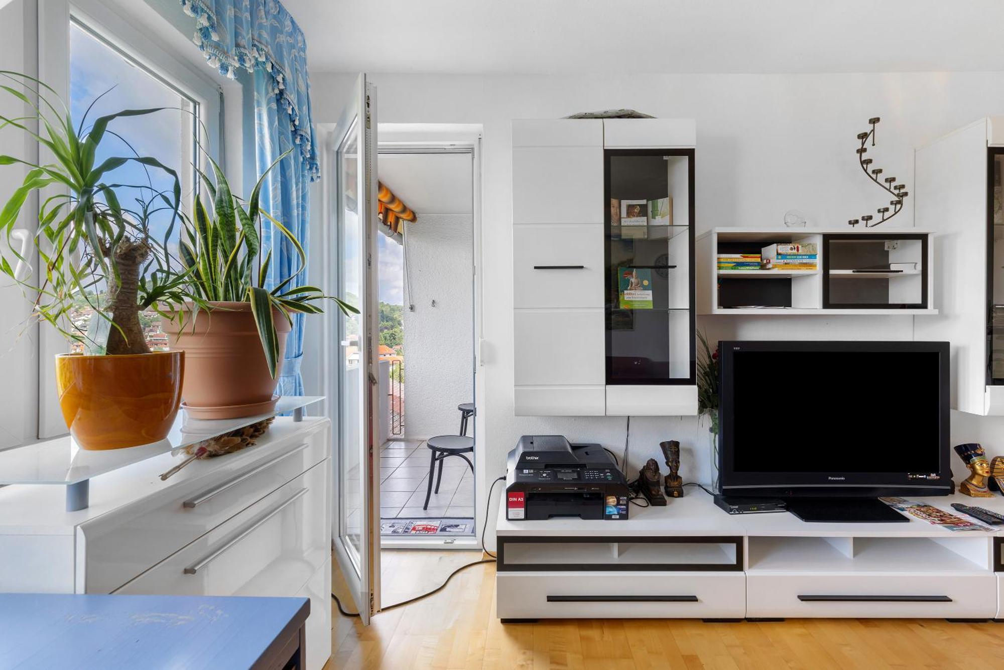 Helle, Ruhige Dachwohnung Eningen unter Achalm エクステリア 写真