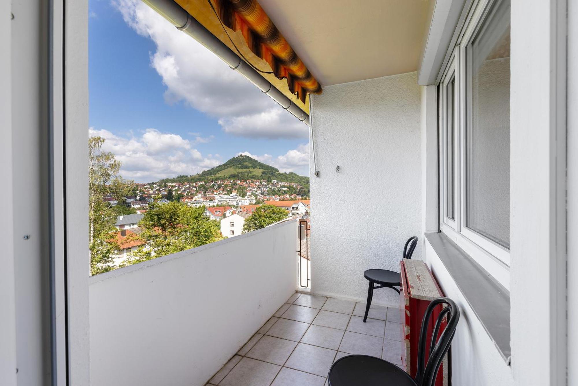 Helle, Ruhige Dachwohnung Eningen unter Achalm エクステリア 写真